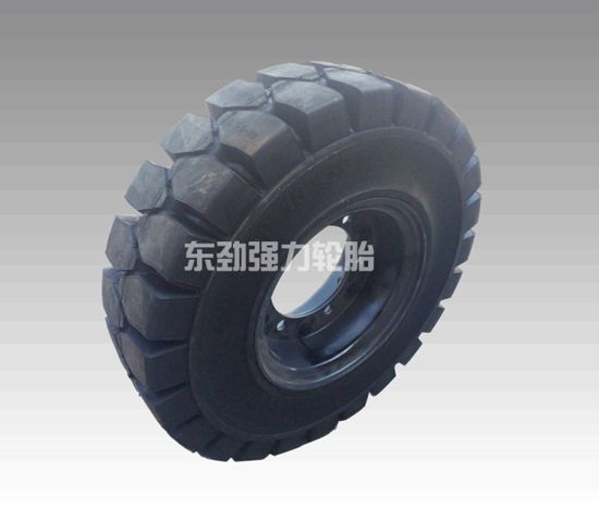 6.50-9實心輪胎帶鋼圈.jpg